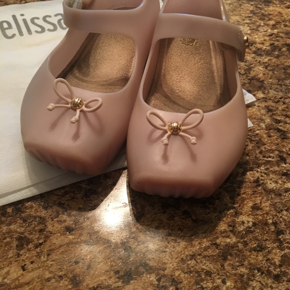 Beige/Ivory Mini Melissa- size 9